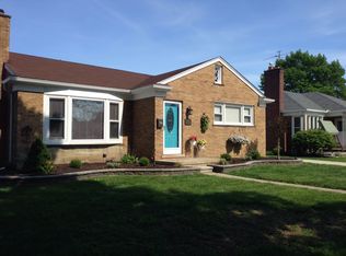 9011 Park Ave, Allen Park, MI 48101