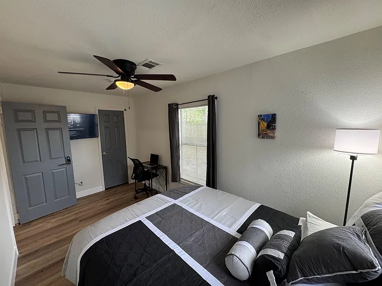 Bedroom 6 with reach in closet