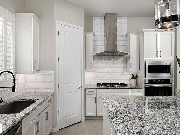 5th image of 18017 N 65th Pl