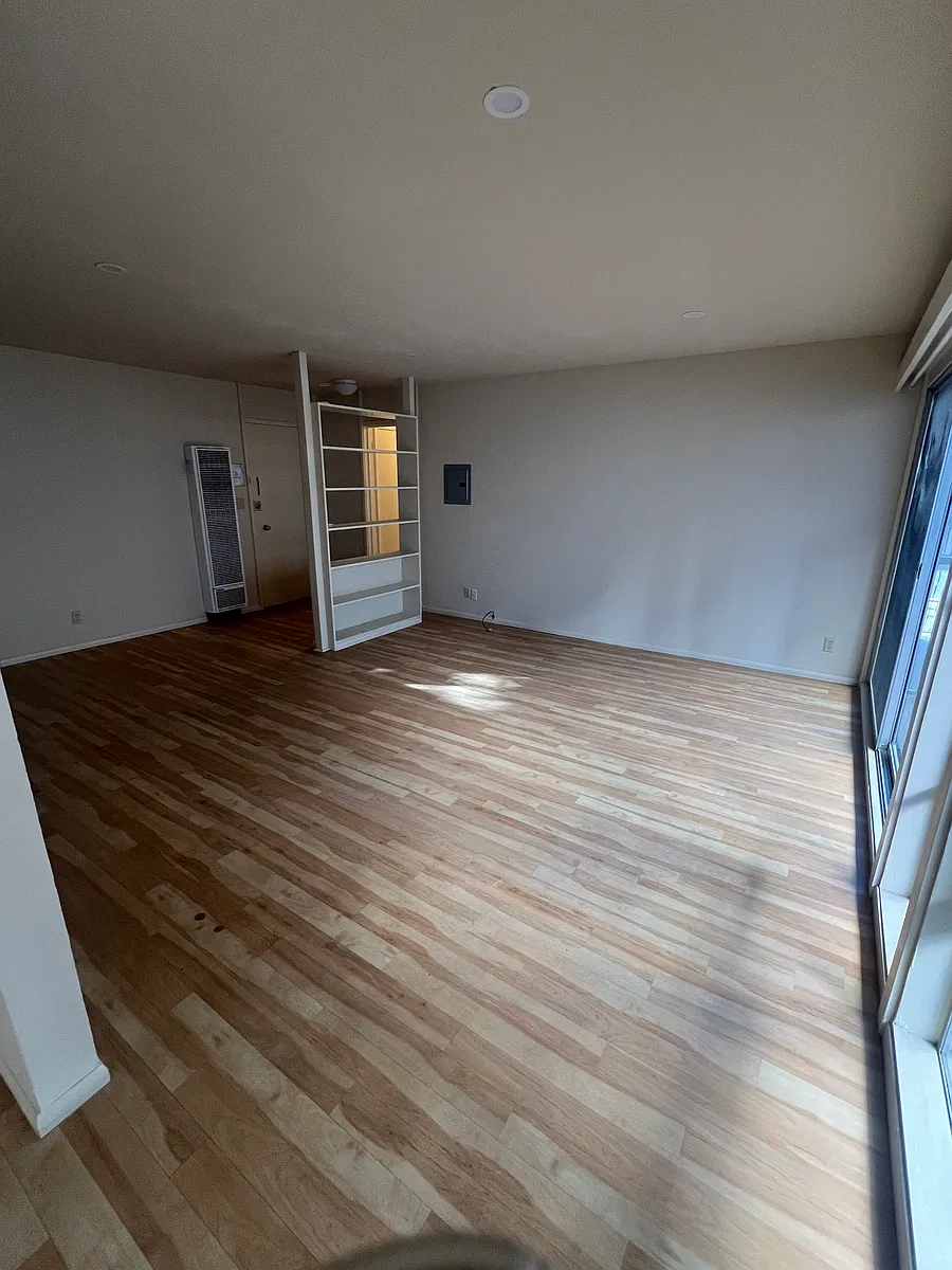Building Photo - 332 Monte Vista Ave #103