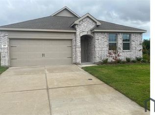 271 Jenkinson Dr, Fate, TX 75189