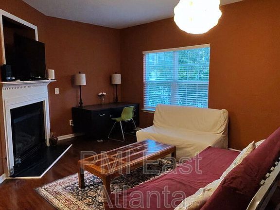 2nd image of 2232 Leicester Way SE
