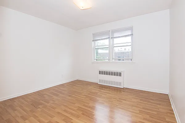 Rented by Modern Spaces | media 12