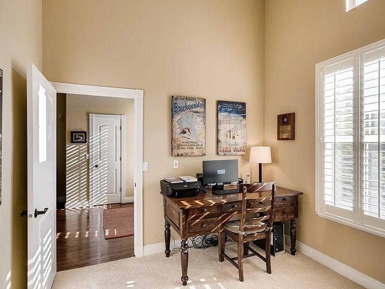 10706 Horseshoe Creek Point — Photo 25