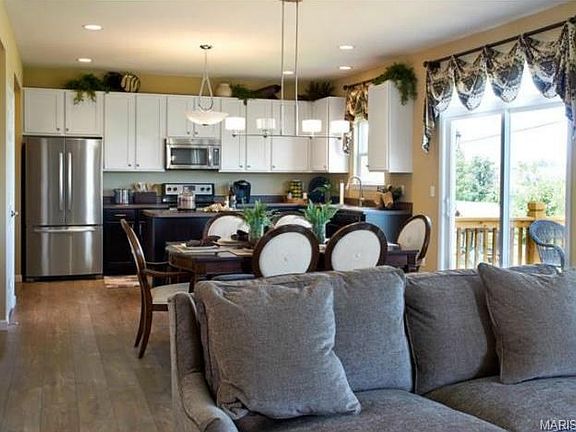 Photo representation of similar home. Some features shown may be optional.