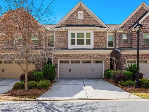 1427 Lanier Vista Dr, Buford, GA 30518