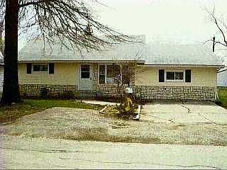 1st image of 417 Farnstead Dr