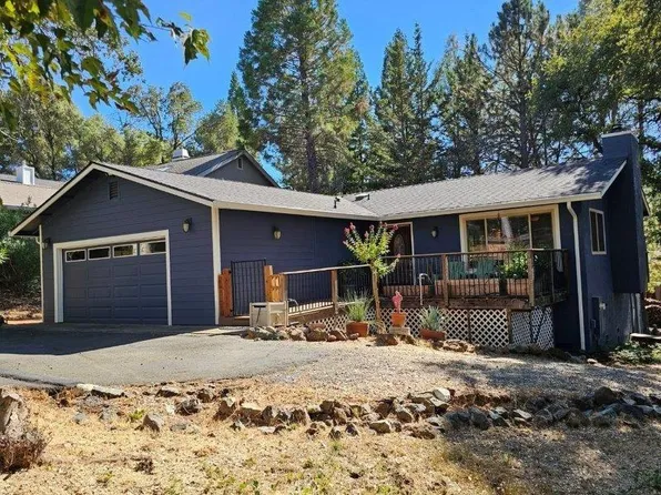 23736 Chestnut Ct, Auburn, CA 95602
