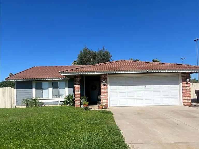 14663 Rio Grande Dr — Photo 1