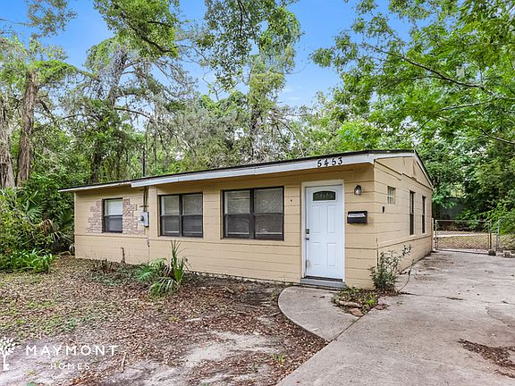 3rd image of 5453 Oak Forest Dr