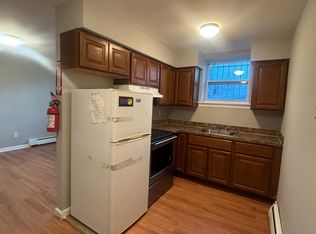 125 Maple Ave APT 1, Irvington, NJ 07111