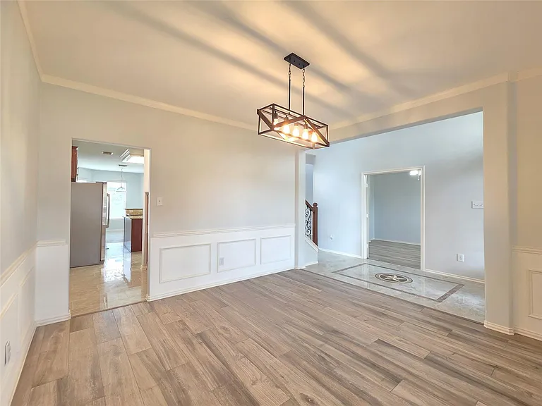 10038 Barr Lake Dr — Photo 9