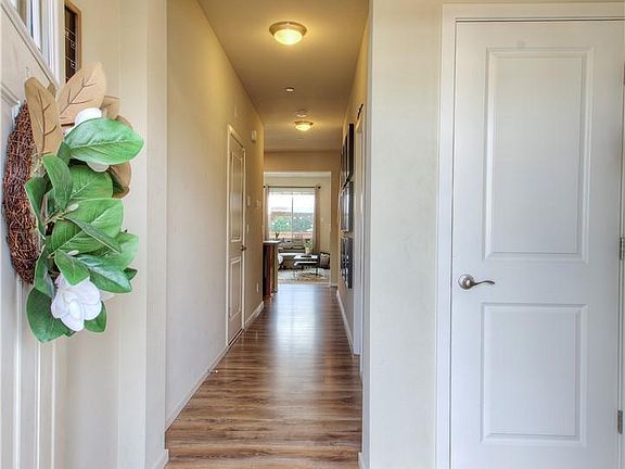 4th image of 21527 104th Street Ct E