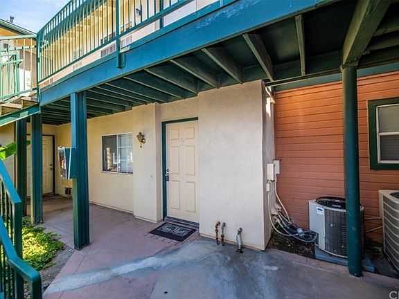 2nd image of 2663 Shadow Hills Dr APT 38