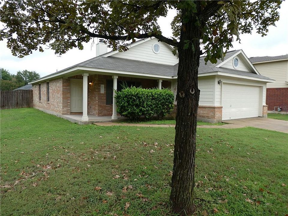 1st image of 601 Elizabeth Ln