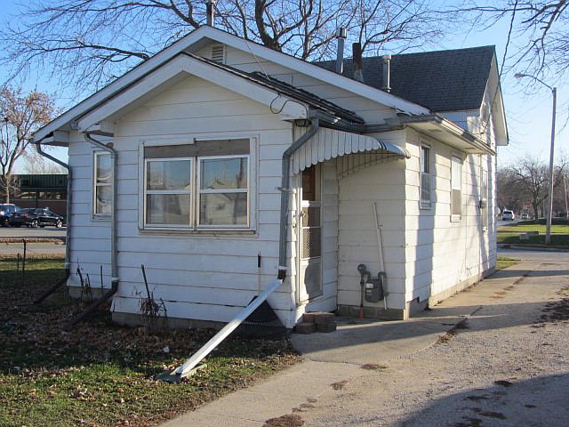 2nd image of 2434 Highland Park Ave