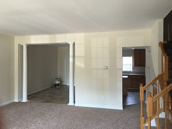 2nd image of 2584 Grayton Ln