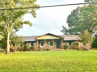 3586 River Rd, Baxter, TN 38544