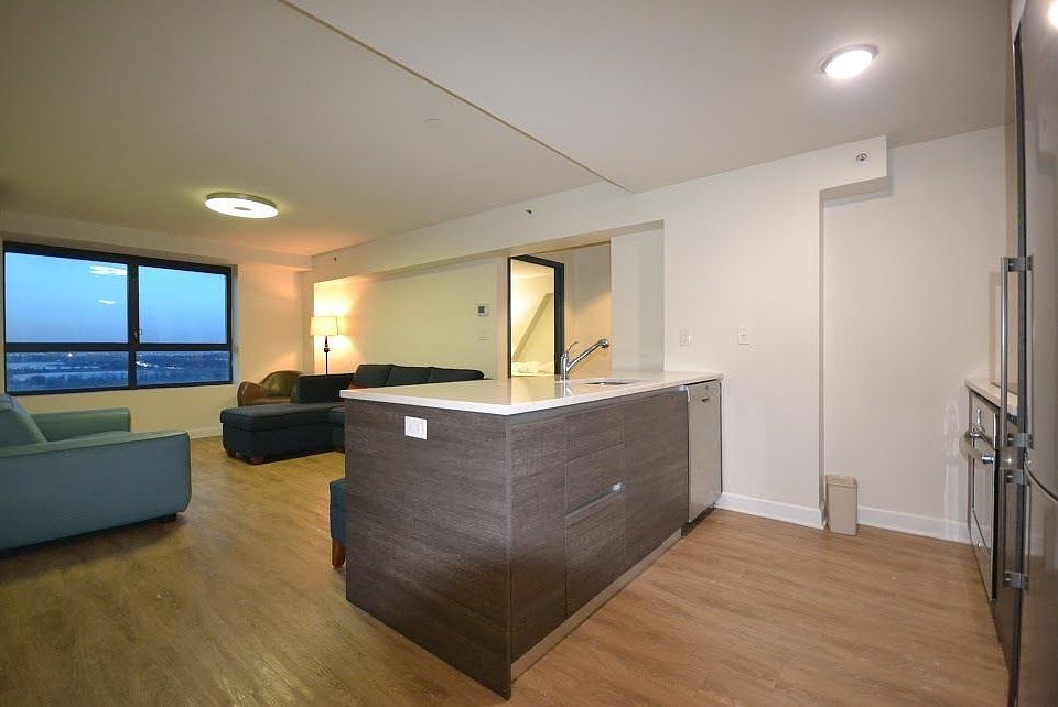 1st image of 12332 82nd Ave APT 11E
