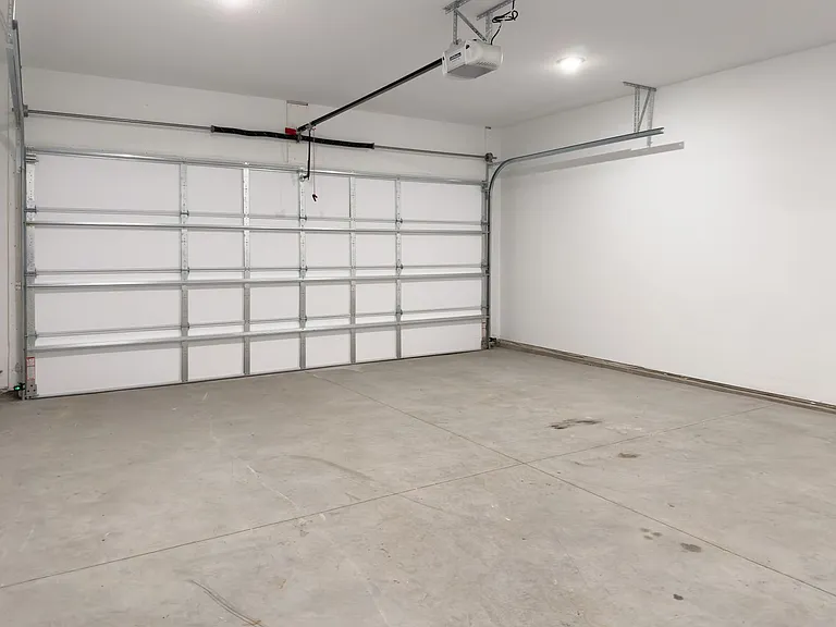 The Pines | Specials Available | Townhomes For Rent — Photo 150