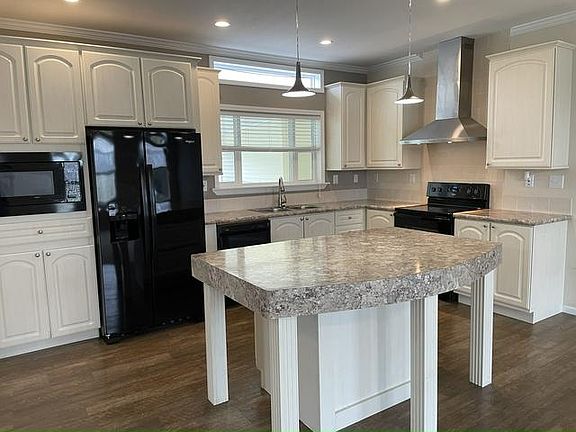 2nd image of 8775 20th St Lot 350