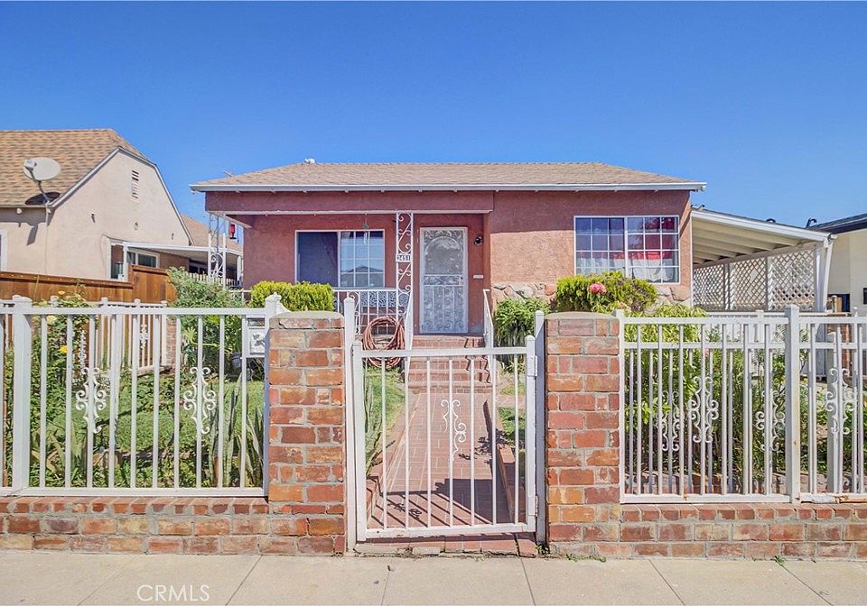 1st image of 3451 Estrada St