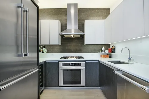 Sold by Corcoran | media 2