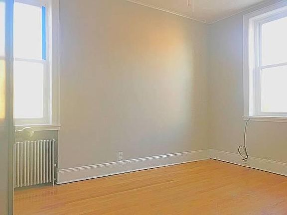 4th image of 7004 Jackson St #2