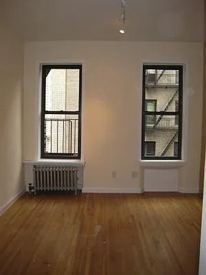 Rented by City Connections Realty | media 38