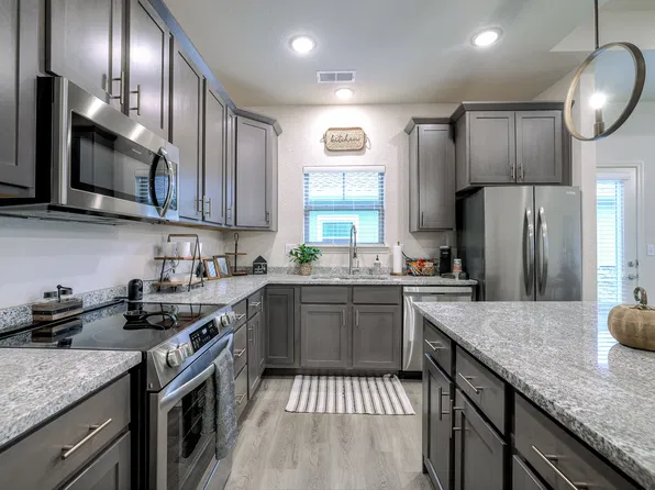 Birchwood Villas - 159th & Mission