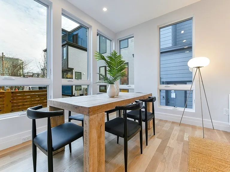 227 Prospect St #1 — Photo 4