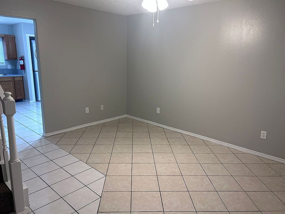1st image of 2412 W Elisa Ln #6