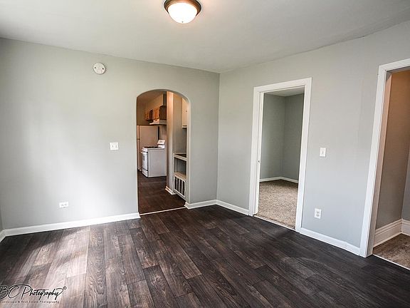 2nd image of 2112 Grove Ave #1