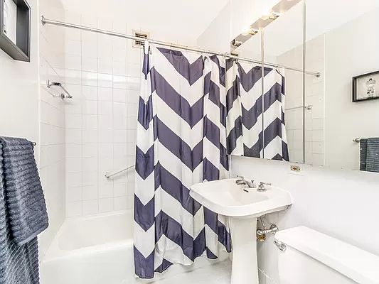 5th image of 2521 Palisade Ave APT 12C