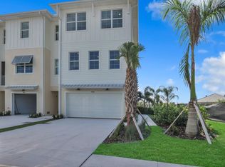 9924 Key Haven Rd, Seminole, FL 33777