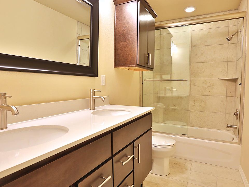 1st image of 482 S Sang Ave