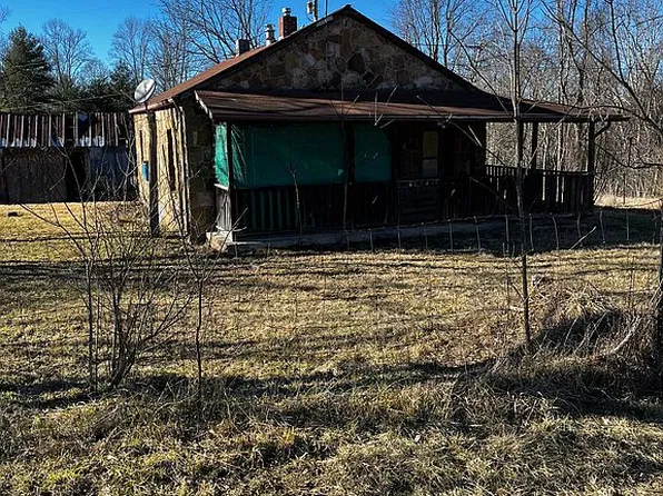 3311 Cornbread Ridge Rd, Princeton, WV 24740