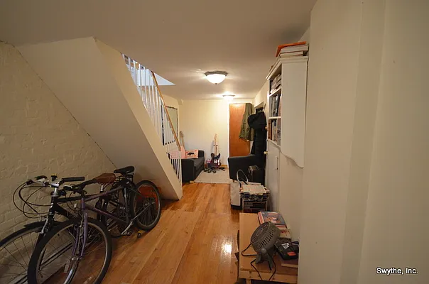 Rented by Swythe, Inc. | media 21