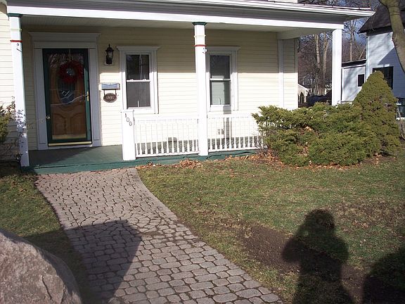 2nd image of 100 Main St