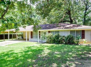 93 Aurora Dr, Pineville, LA 71360