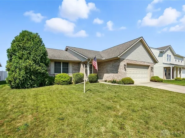 5125 Crandall Ln, Springfield, OH 45503