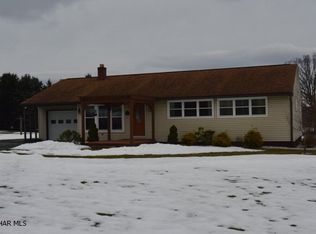 208 Lock Mountain Rd, Martinsburg, PA 16662