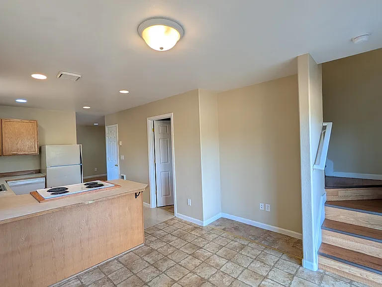 2460 E Whiteaker Ave #2460 — Photo 7
