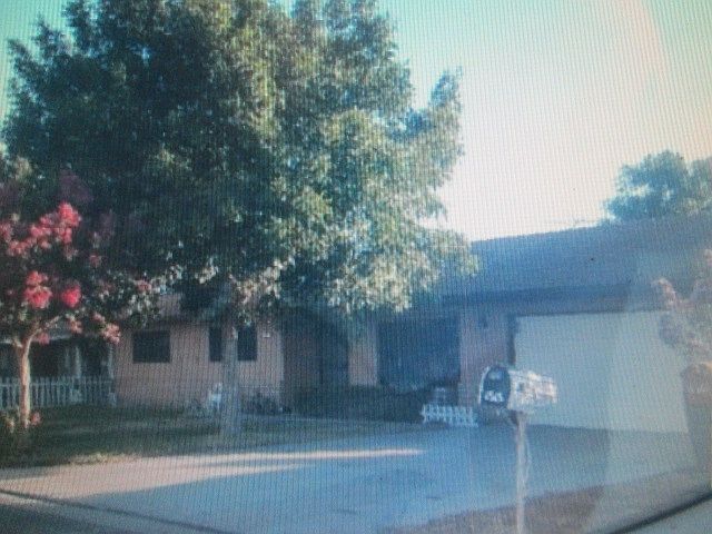 2nd image of 1012 Joy St