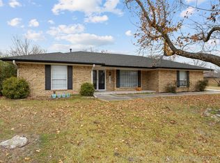 2208 E Foster Dr, Ada, OK 74820