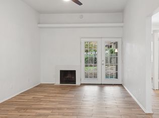 6803 Woodhue Dr #B, Austin, TX 78745