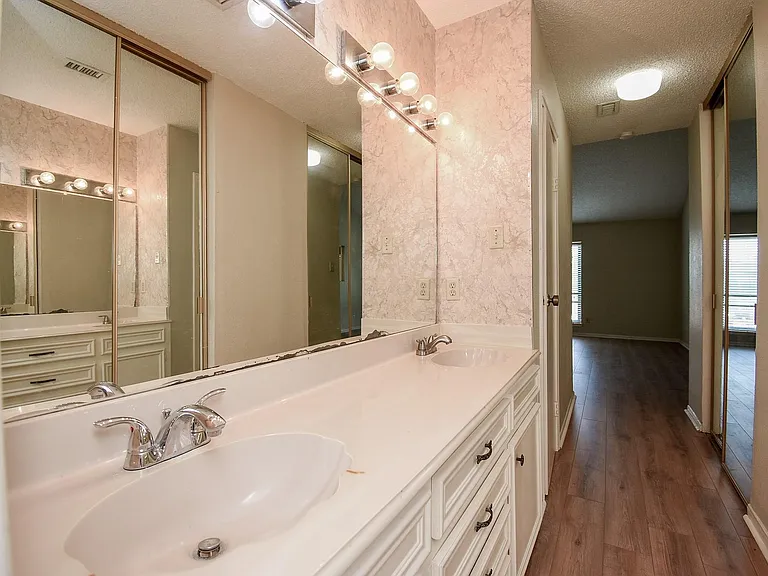 11280 Braes Forest Dr #205 — Photo 9