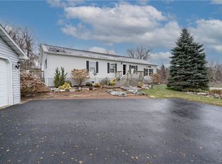 8663 Cemetery Rd, Evans mills, NY 13637