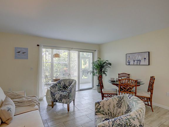 5th image of 1901 Indian River Boulevard #104