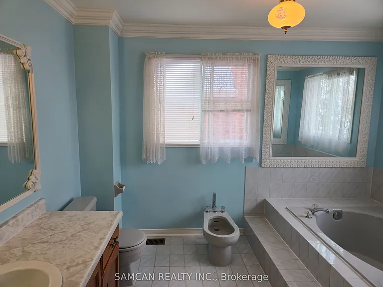 2470 Wynten Way #2 — Photo 12